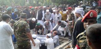 অবশেষে পল্লী নিবাসেই চিরনিদ্রায় শায়িত এরশাদ