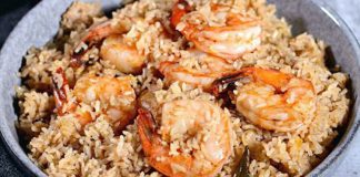 চিংড়ি পোলাও রাঁধবেন যেভাবে