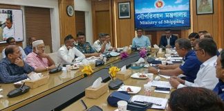 নৌপথে গোয়েন্দা নজরদারি বাড়ানোর নির্দেশ প্রতিমন্ত্রীর