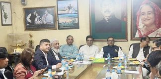 ওবায়দুল কাদেরের সঙ্গে বৈঠক করেছেন শিক্ষকরা