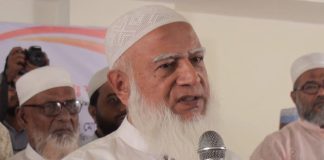 ‘যৌক্তিক সময়ে আমরা হাটে হাঁড়ি ভেঙে দেব’