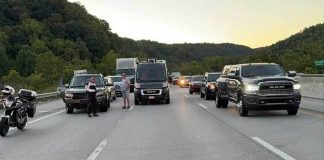 যুক্তরাষ্ট্রে ব্যস্ত সড়কে এলোপাতাড়ি গুলি, আহত ৭