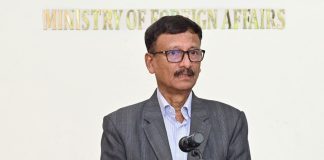 চীনের সঙ্গে সামরিক যোগাযোগ বাড়াতে চায় সরকার