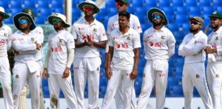 ৪ উইকেটে ৩৮ রানে দিনশেষ বাংলাদেশের