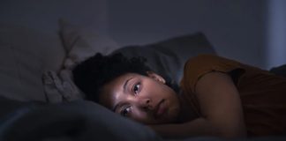 ঘন ঘন মুড সুইং হচ্ছে— ঘুমের অভাব নয়তো?
