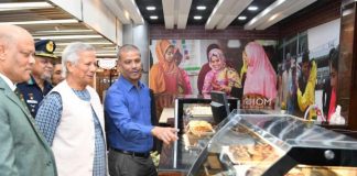 আজারবাইজানের পথে প্রধান উপদেষ্টা