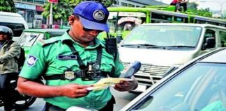 ট্রাফিক আইনে দুই দিনে ২৭০৯ মামলা