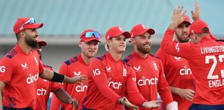 ক্রিকেট বোর্ডের বিরুদ্ধে বিদ্রোহে নামছেন ইংলিশ ক্রিকেটাররা!
