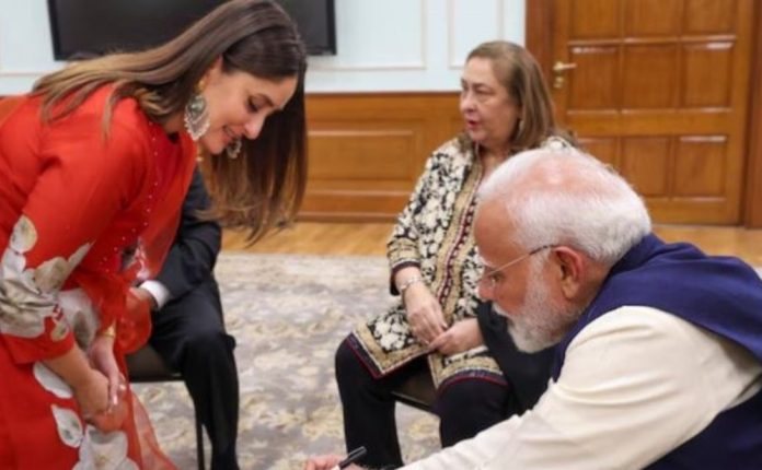karina-modi-6c59abe69eee41de9487c7f49c41d57c