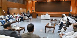 ঘোষণাপত্র নিয়ে ‘তড়িঘড়ি’ করার বিপক্ষে রাজনৈতিক দলগুলো