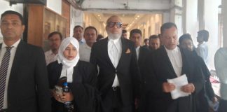 ৮৫ নির্বাচন কর্মকর্তাকে চাকরি ফেরত দিতে নির্দেশ