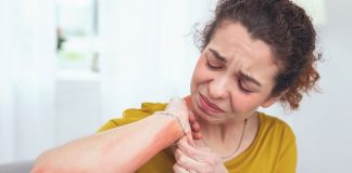 গরমে ‘মেটাল অ্যালার্জি’ থেকে বাঁচার উপায়