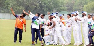 পেছাচ্ছে বিসিএল