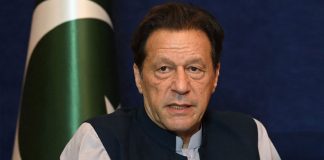 পাকিস্তানে সর্বদলীয় বৈঠক আয়োজনের দাবি