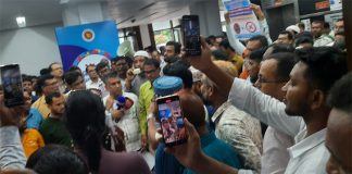 চাকরি সংশোধনী বাতিল চেয়ে বুধবারও সচিবালয়ে বিক্ষোভ