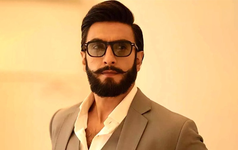 নজর কেড়েছে রণবীরের ‘ধুরন্ধর’