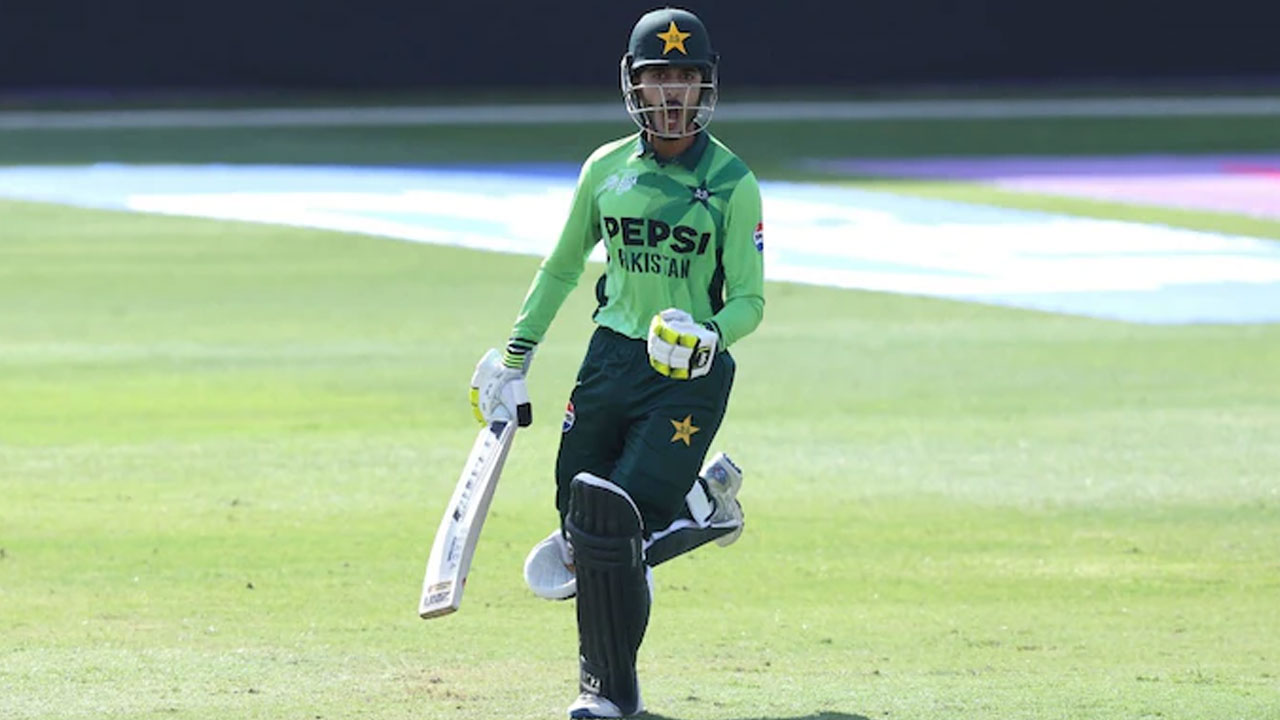 ভারতের রেকর্ড ভাঙল পাকিস্তান