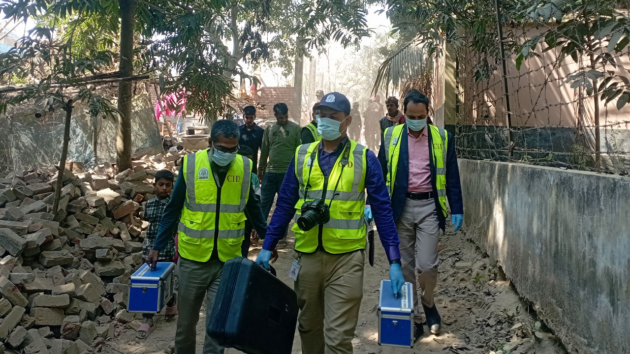 ছিন্ন-বিচ্ছিন্ন মরদেহ, ঘটনাস্থলে সিআইডির টিম