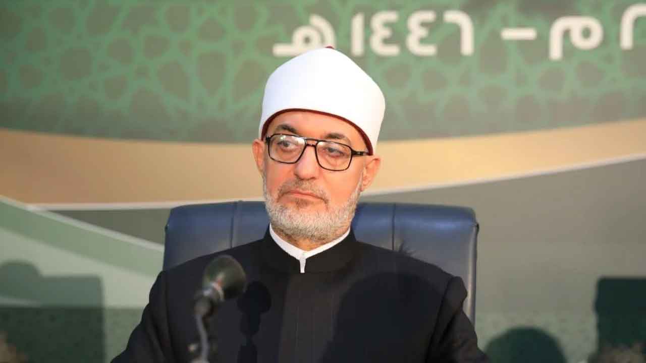 কোরআনের ব্যাখ্যায় এআই নির্ভরতা নিয়ে সতর্ক করলেন মিসরের গ্র্যান্ড মুফতি