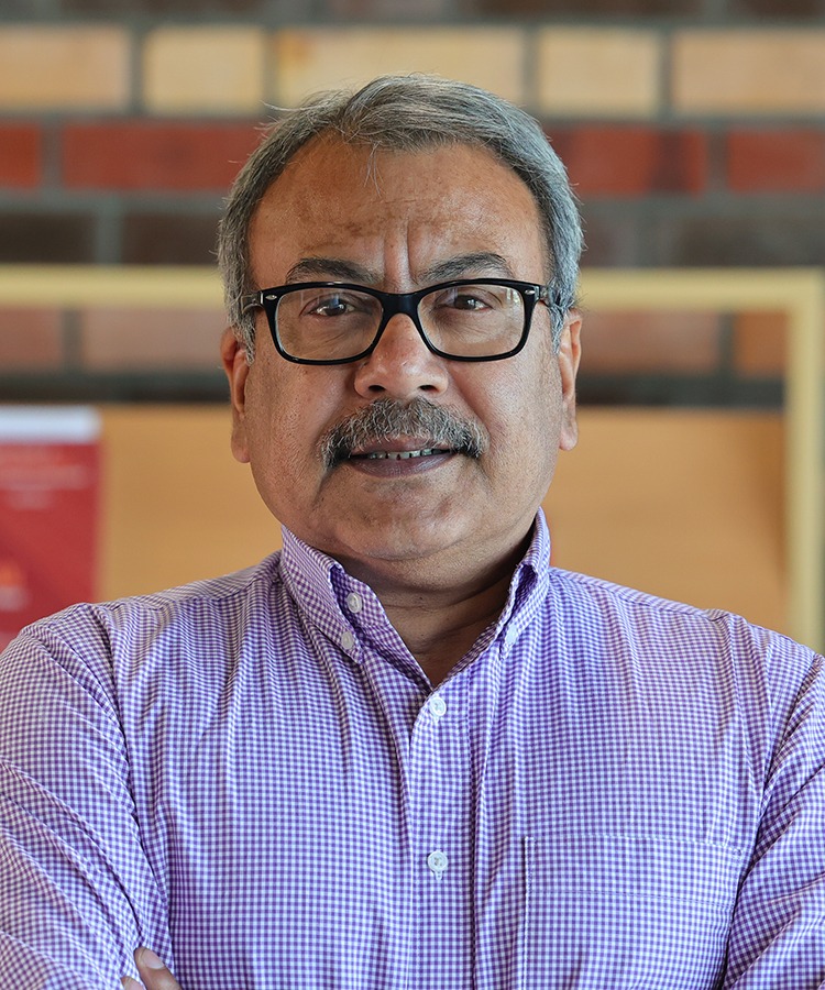 “অ-রাষ্ট্রীয়শক্তি”কে সহায়তা করেন সেনাপ্রধান: চন্দন নন্দী (শেষ)