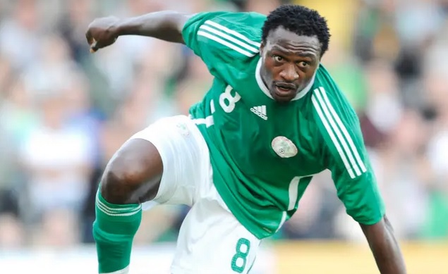 মাঠেই প্রাণ হারালেন ফুটবলার