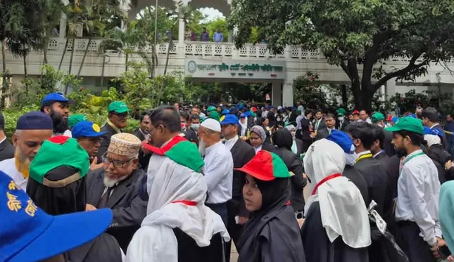সুপ্রিম কোর্ট বার নির্বাচনে ভোটগ্রহণ শুরু