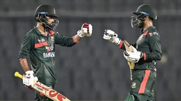 অজিদের বড় টার্গেট দিল টাইগাররা