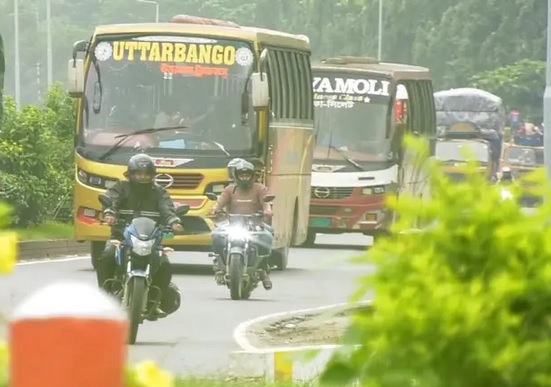 যমুনায় ঈদ পরবর্তী সর্বোচ্চ যানবাহন পারাপার