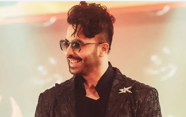 নতুন সিনেমা ‘নিঃস্ব’ নিয়ে আসছেন শাকিব