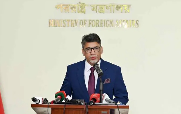 অনুকূল পরিবেশ না হলে ভারত যাবেন না প্রধানমন্ত্রী