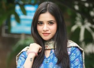 মায়ের জন্য আকুতি তাসনুভা তিশার