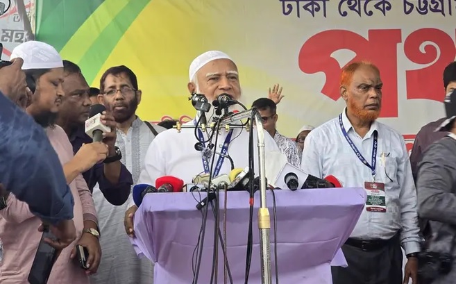 সরকার জনগণের সঙ্গে প্রতারণা করছে : শফিকুর রহমান