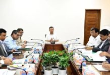ডেঙ্গু সচেতনতায় পাড়া-মহল্লায় মাইকিংয়ের নির্দেশ প্রধানমন্ত্রীর