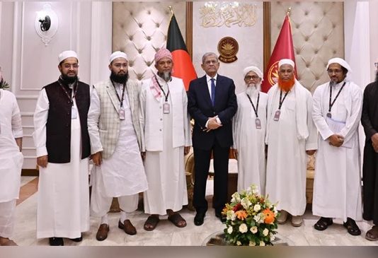 রাষ্ট্রপতির সঙ্গে বিশিষ্ট ইসলামি ব্যক্তিবর্গের সাক্ষাৎ